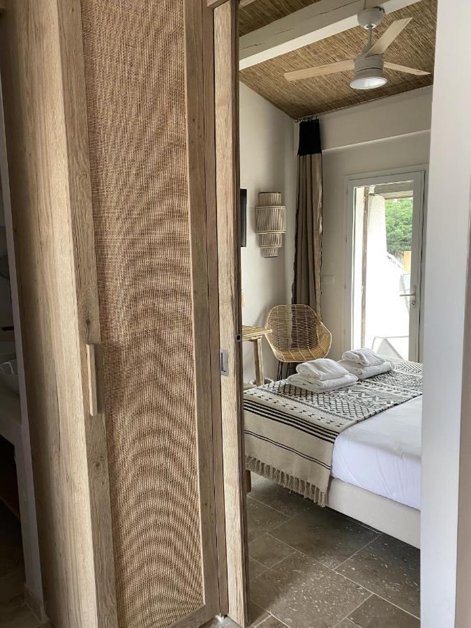Hotel Du Pont Blanc Saintes-Maries-de-la-Mer Dış mekan fotoğraf