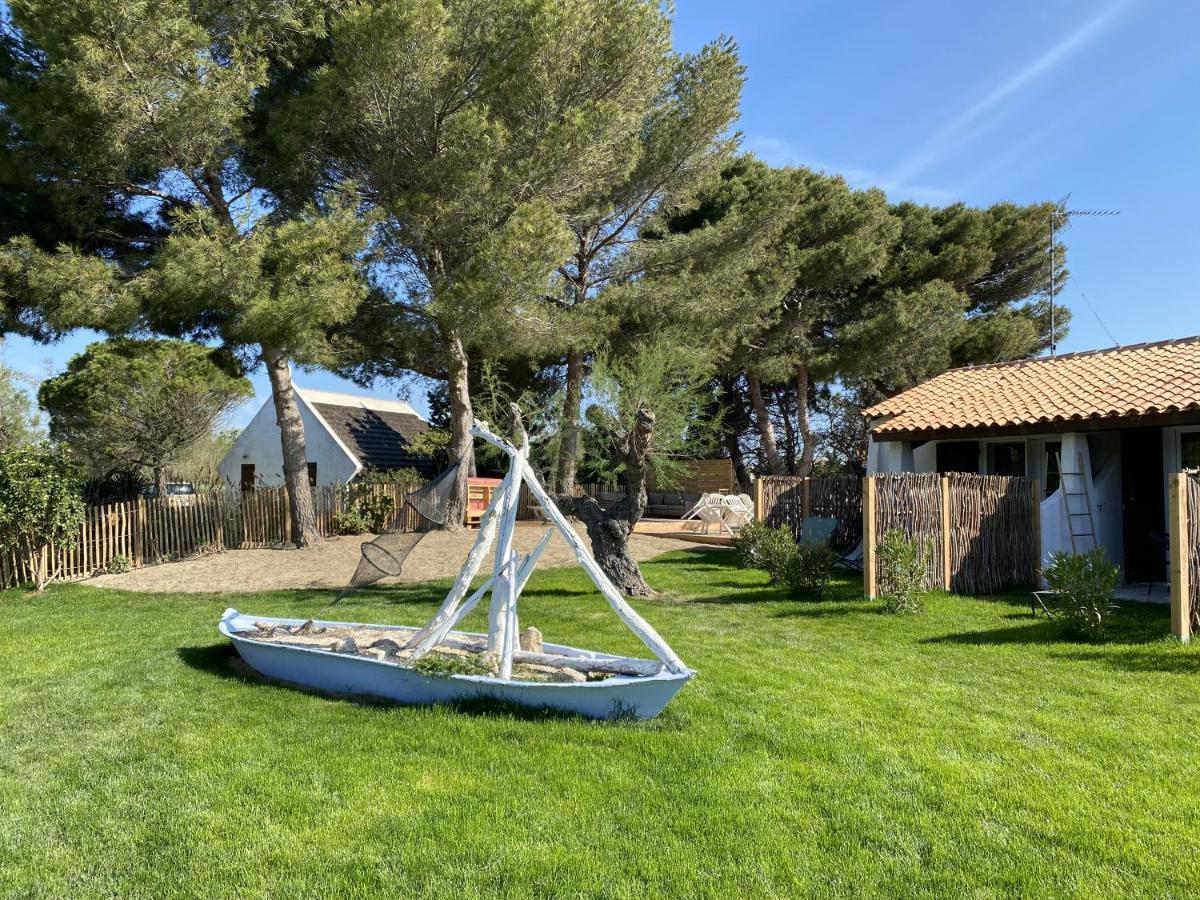 Hotel Du Pont Blanc Saintes-Maries-de-la-Mer Dış mekan fotoğraf