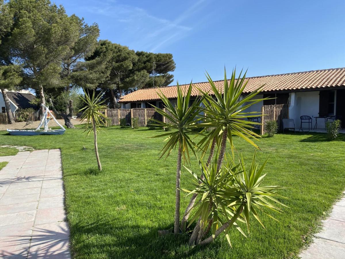 Hotel Du Pont Blanc Saintes-Maries-de-la-Mer Dış mekan fotoğraf