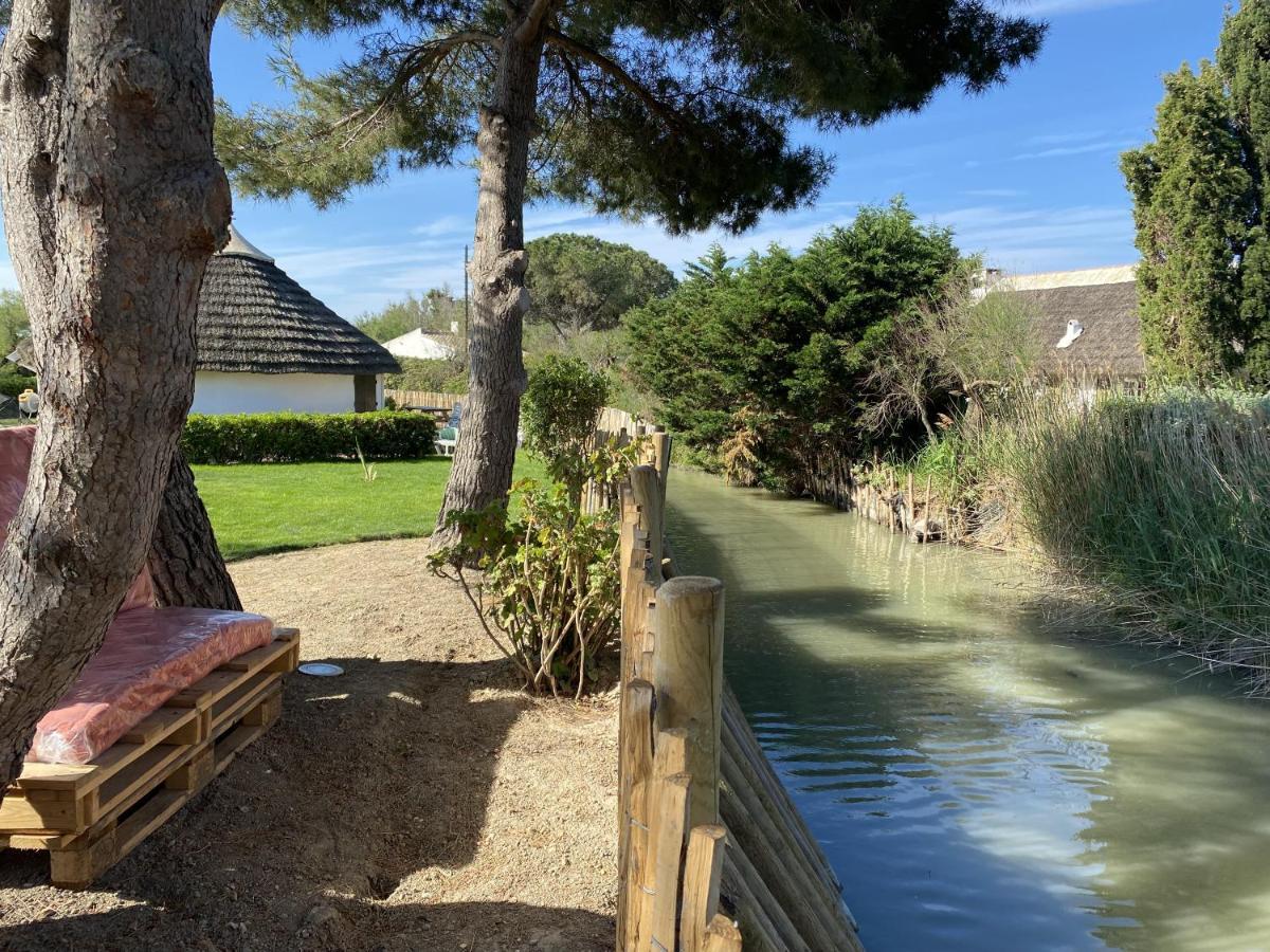 Hotel Du Pont Blanc Saintes-Maries-de-la-Mer Dış mekan fotoğraf