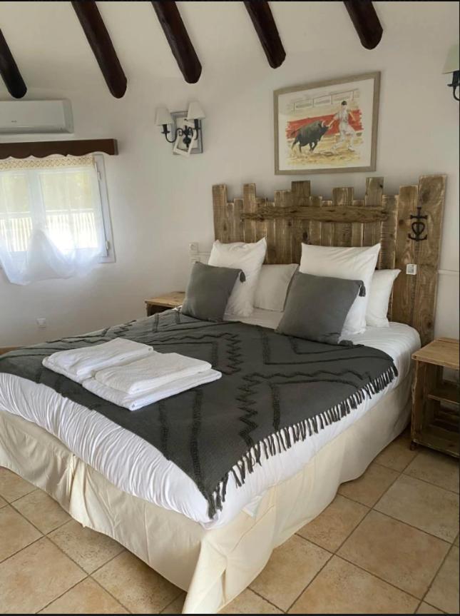 Hotel Du Pont Blanc Saintes-Maries-de-la-Mer Dış mekan fotoğraf